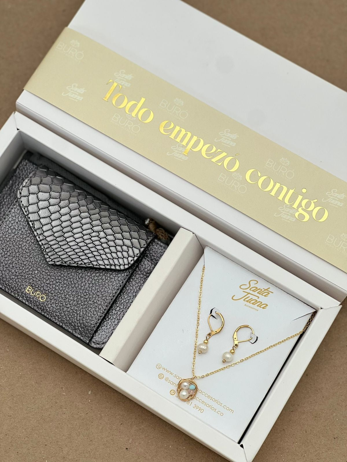 Kit todo empezó contigo tarjetero