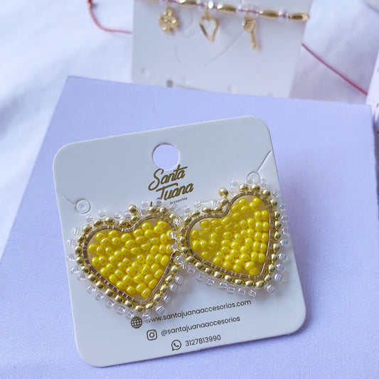 Aretes Corazón Amarillo